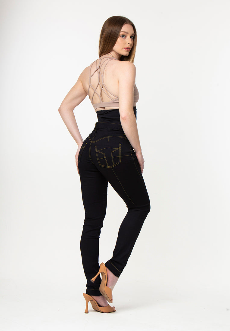 Black high waisted sales jeans fashion nova